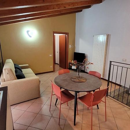 Dimora Larius Apartment Комо Екстериор снимка
