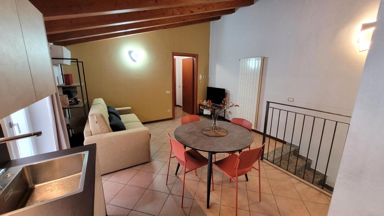 Dimora Larius Apartment Комо Екстериор снимка