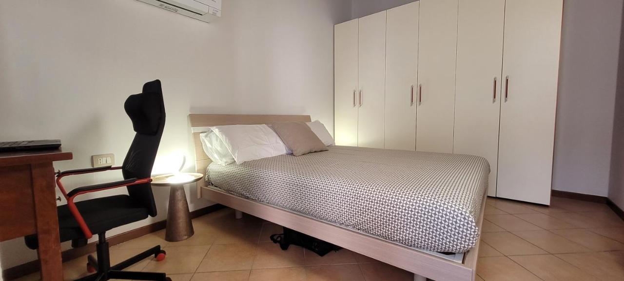 Dimora Larius Apartment Комо Екстериор снимка