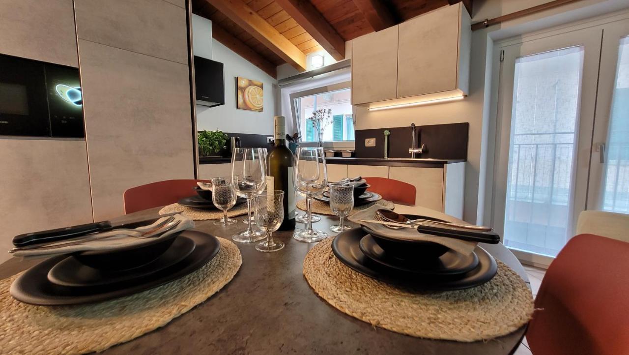 Dimora Larius Apartment Комо Екстериор снимка